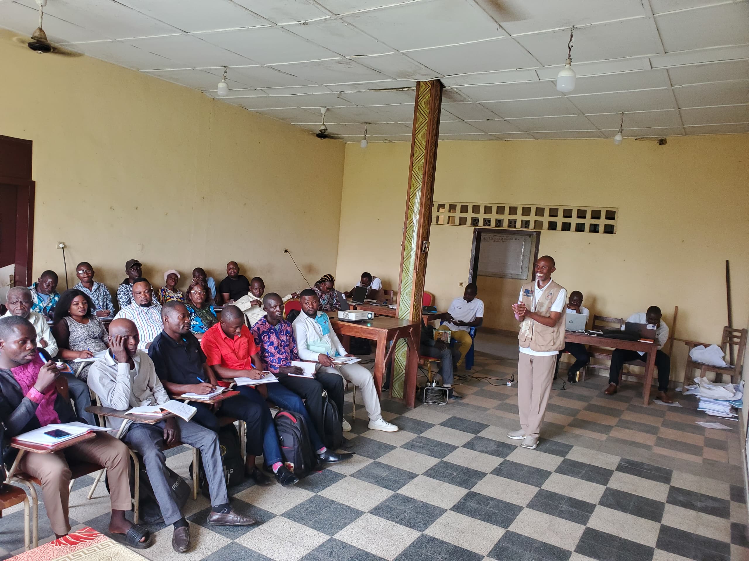 FORMATION DES IT ET PRESICODESA SUR L APPROCHE INSCRIPTION DES MENAGES ET PREPAIEMENT DE SOINS DANS LA ZONE DE SANTE DE KISANTU